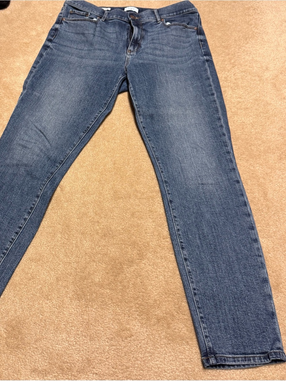 LOFT Straight-Leg Jeans in Mid Blue Wash